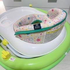 西松屋　歩行器の画像