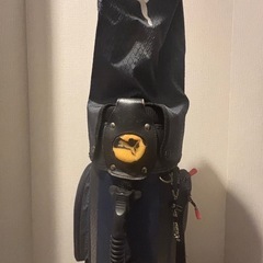 PUMAゴルフバッグの画像