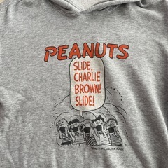 トレーナー140UNIQLOの画像