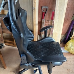 EXRACINGゲーミングチェアの画像