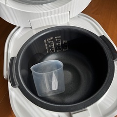 SHARP炊飯器3合炊の画像