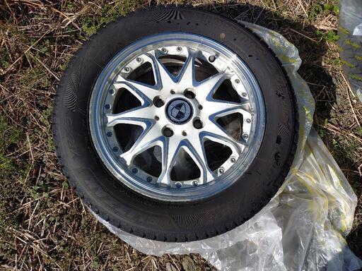 沢山のお問い合わせありがとうございます。返信が間に合いません。申し訳ありません。スタッドレス（ブリヂストンVRX3　155/65R14）アルミ（ワーウィック エクスターⅡ　14インチ）