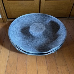 ペットベッド(フェルト　ドーナツ)の画像