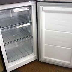 ☆Haier 2ドア冷蔵庫 JR-SY15AR 黒 ノンフロン 冷凍冷蔵庫 容量148L ブラック ハイアール 右開き 100Lクラス 札幌市 豊平区 平岸店の画像