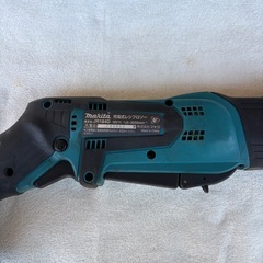 【予定者決定】
makita レシプロソー 18v　ケース付きの画像