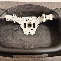 TESERY Yoke Steering Wheel テスラ tesla モデル3 ハイランド / モデルY ジュニパー ヨーク プラッド ステアリングホイール ハンドル の画像