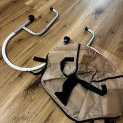 テーブルチェアの画像