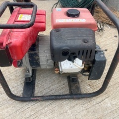 
新ダイワ shindaiwa◆発電機 G2400-B OHV ガソリン エンジン の画像
