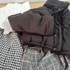 女の子用ワンピース、スカート等まとめての画像