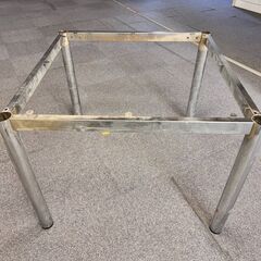 業務用・宴会場・オフィス円卓の画像