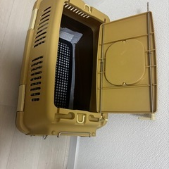 ペットキャリーの画像