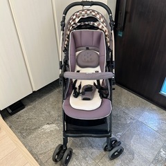 アップリカ　AB型ベビーカーの画像