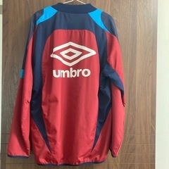 デサント　umbro  スポーツウェア　Lサイズの画像