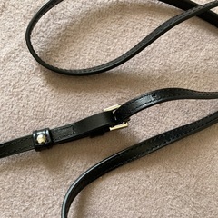 YAHKI ショルダーバッグ　ブラックレザー　本日可能なかたの画像