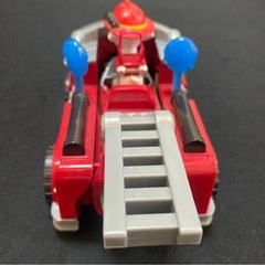 パウ・パトロールの消防車　パウっと変形！フライングビーグルの画像