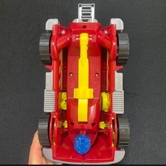 パウ・パトロールの消防車　パウっと変形！フライングビーグルの画像