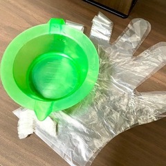 自宅で出来るデザインカラーヘアカラーオキシ6%+ハイライトペーパー　 カラーカップ 使い捨て手袋セット    の画像