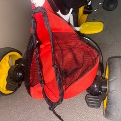 幼児用三輪自転車の画像