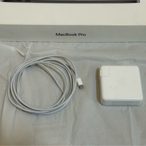 Macbook pro 15inch 2016 i7 16gb（ディスプレイ割れ