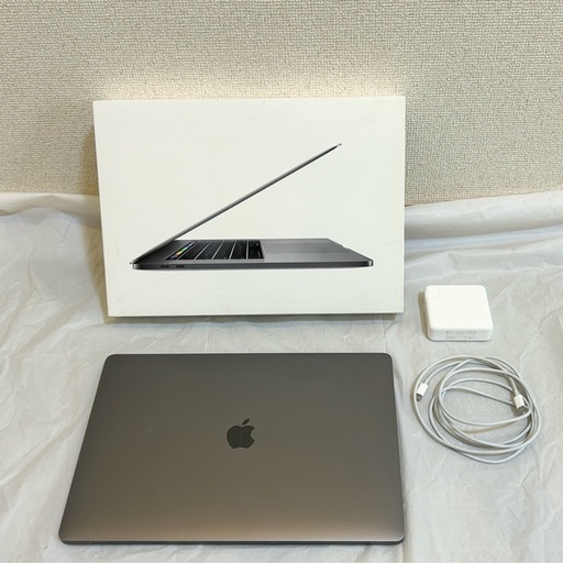 Macbook pro 15inch 2016 i7 16gb（ディスプレイ割れ