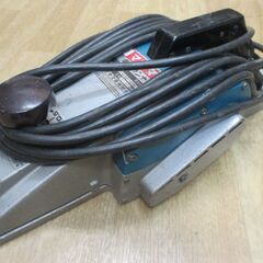 マキタ makita 1805B 電気カンナ 中古品7有効切断幅155mm 【ハンズクラフト宜野湾店】の画像