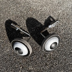 （価格相談可）子供用自転 18インチ　コマ2本ありの画像