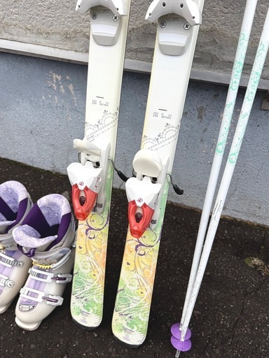 お引取り限定 KAZAMA Winterhigh ROCKER カザマ ロッカー レディースカービングスキー4点セット 板152cm 
