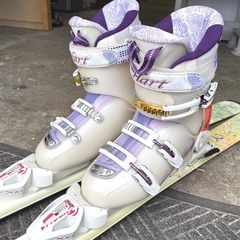 お引取り限定 KAZAMA Winterhigh ROCKER カザマ ロッカー レディースカービングスキー4点セット 板152cm ブーツ25.5cmの画像