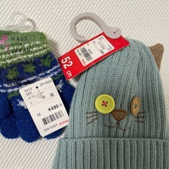 子供　冬用小物　タグ付きの画像