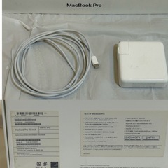 Macbook pro 15inch 2016 i7 16gb（ディスプレイ割れの画像