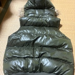 ダウンベストsize Lの画像