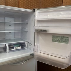 ジモティー特別価格🉐HITACHI製★３ドア冷蔵庫★6ヶ月間保証付きの画像