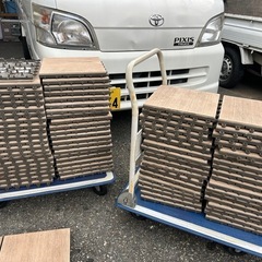 セキスイ ジョイントタイル　合計約100枚　汚れあり バルコニータイルの画像