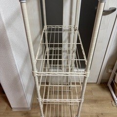 急募‼️スチールラックの画像