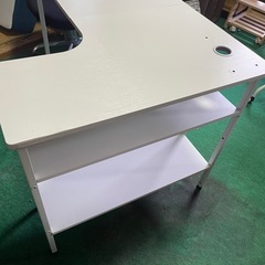 L字パソコンデスクの画像