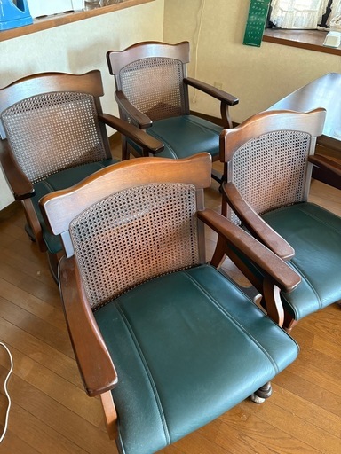 Y1128 ナガノインテリア 回転アームチェア キャスター付 Y1128 ナガノインテリア 回転アームチェア キャスター付 2025年最新