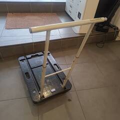 台車　黒　中くらいの画像