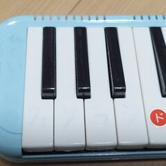 KC キョーリツ 鍵盤ハーモニカ メロディピアノ 32鍵 ライトブルー P3001-32K/UBLの画像