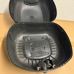 バイク　リアボックス　の画像