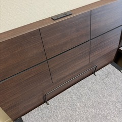 シングルベッドフレームコンセント収納付きの画像