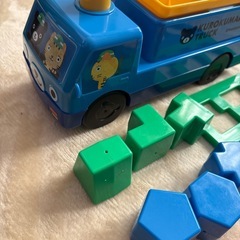 くろくまくん　トラックの画像