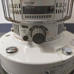 △ 訳アリ動作品 TOYOTOMI トヨトミ 自然通気形開放式石油ストーブ 石油ストーブ KSA-105G 99年製 自動点火使用不可の為 手動点火での点火動作確認 現状渡しの画像