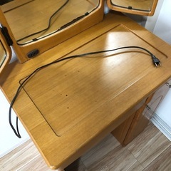 ドレッサー三面鏡の画像