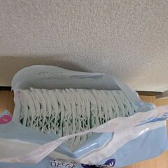 ムーニーナチュラルSサイズ×4（おまけあり）の画像