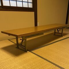 高さ調整可能！会議用テーブルの画像