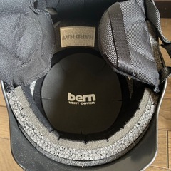 bern ジュニア　ヘルメットの画像