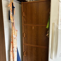 木製扉式収納 5段 ナチュラル　キッチン収納リビング収納ブラウンの画像