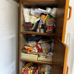 木製扉式収納 5段 ナチュラル　キッチン収納リビング収納ブラウンの画像