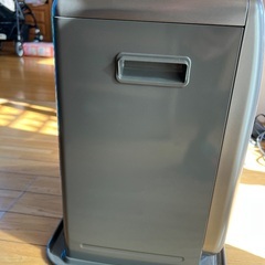 コロナ　2021年製　石油ファンヒーター　FHーVG３3２1Ｙの画像