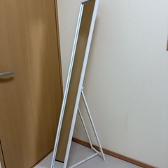 スタンドミラー　鏡の画像